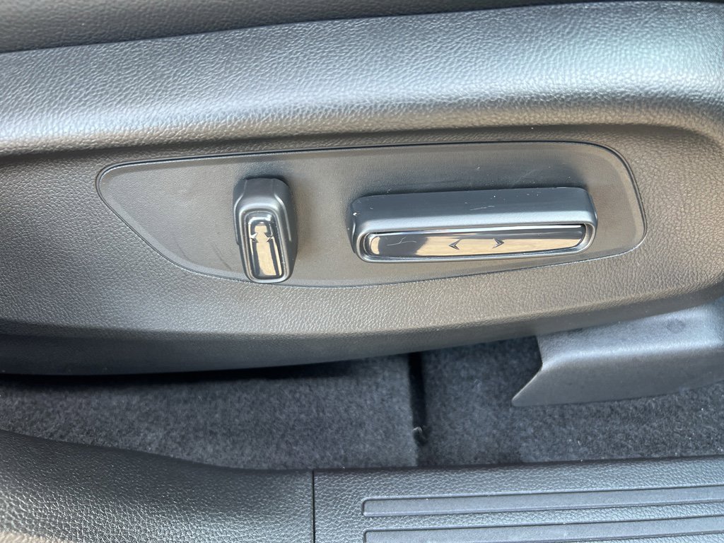 Certified 2025 Honda CR-V EX-L image 28