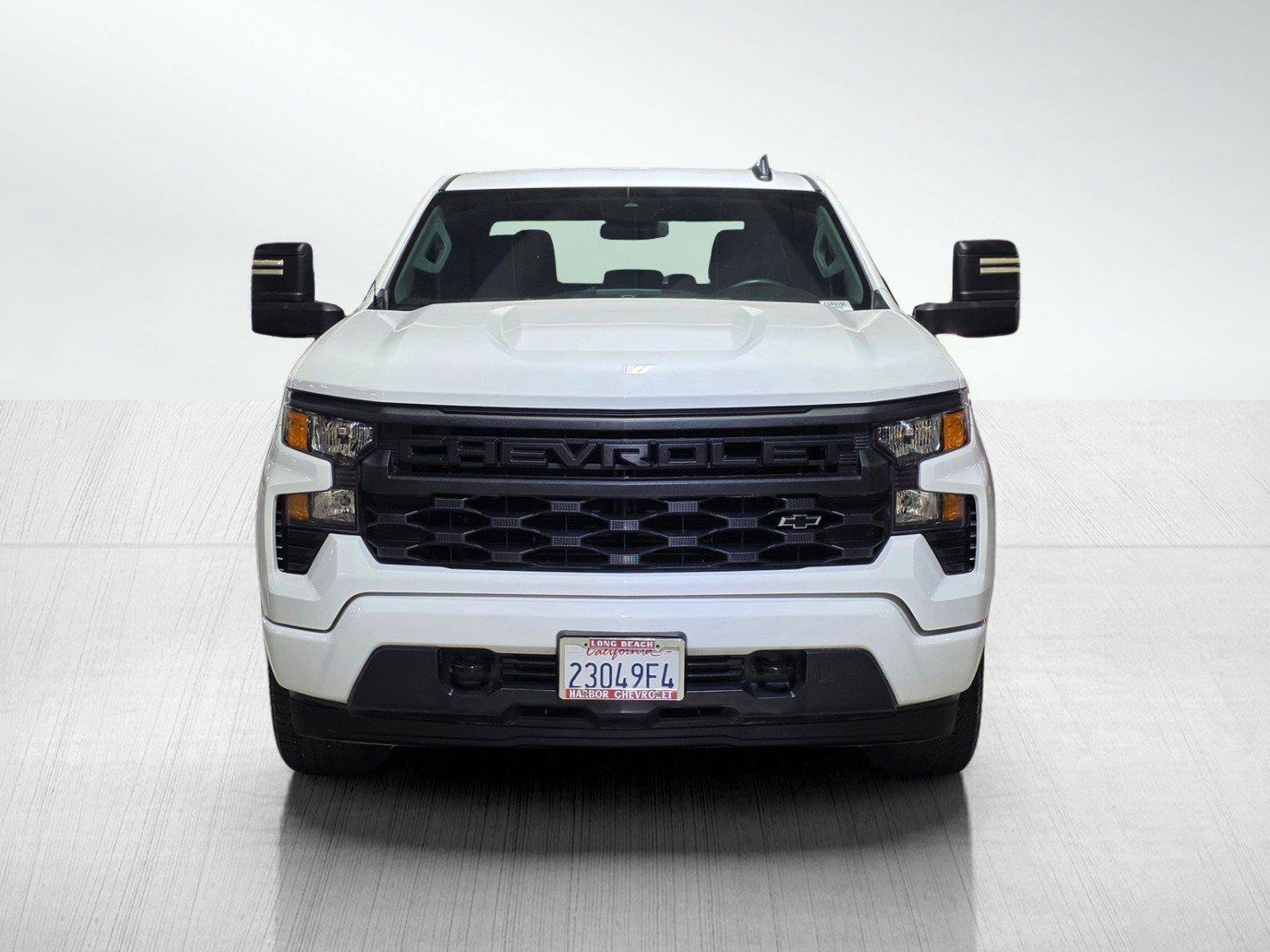 Used 2023 Chevrolet Silverado 1500 Custom w/ LPO, Dark Essentials Package AWD/4WD image 2