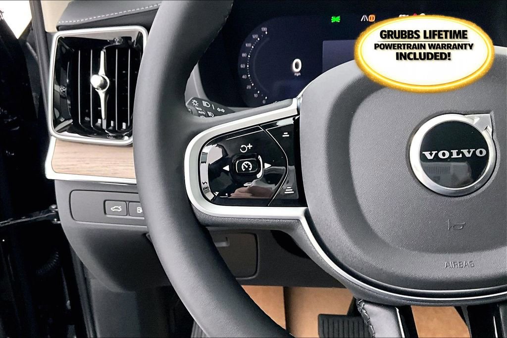 New 2026 Volvo XC90 T8 Core image 22