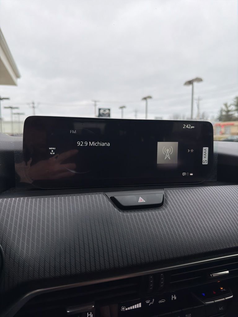 New 2026 MAZDA CX-90 3.3 Turbo w/ Select Package image 37