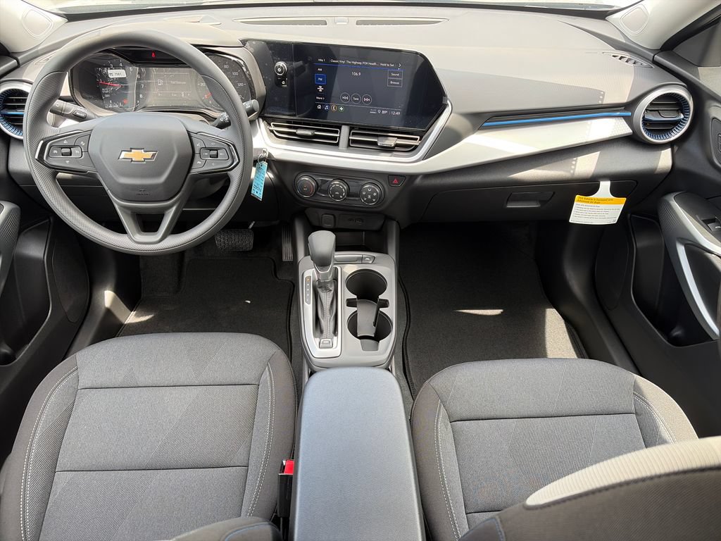 New 2026 Chevrolet Trax LS FWD image 7