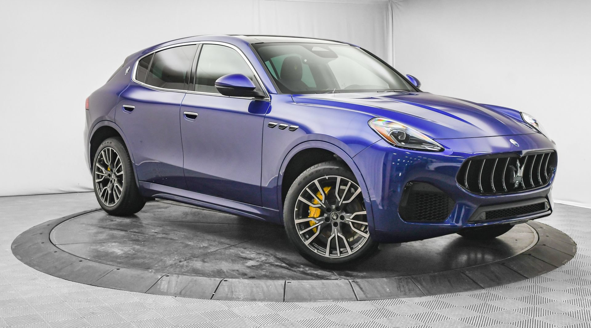 Used 2025 Maserati Grecale GT