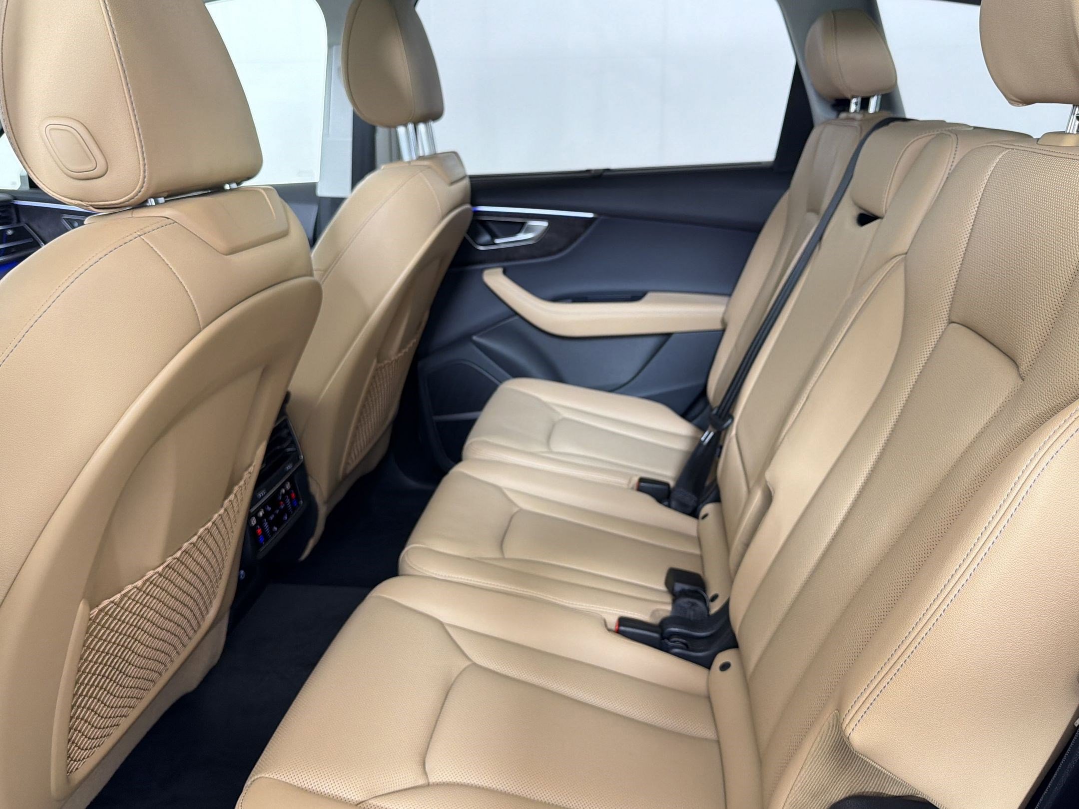 Certified 2025 Audi Q7 3.0T Premium Plus w/ Premium Plus Package AWD/4WD image 22