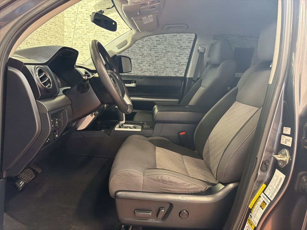 Used 2017 Toyota Tundra SR5 image 23