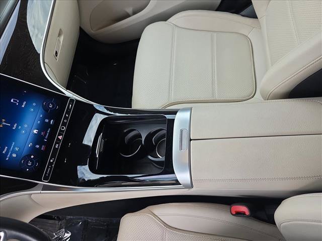 Used 2023 Mercedes-Benz GLC 300 image 24