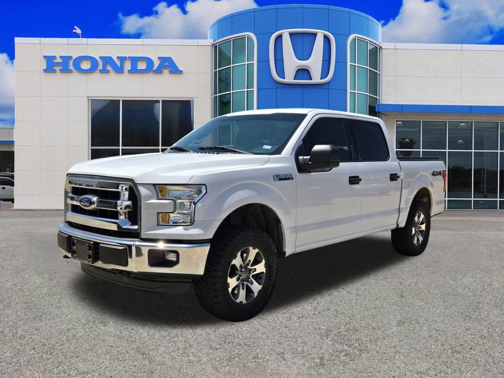 Used 2015 Ford F150 XLT AWD/4WD image 24