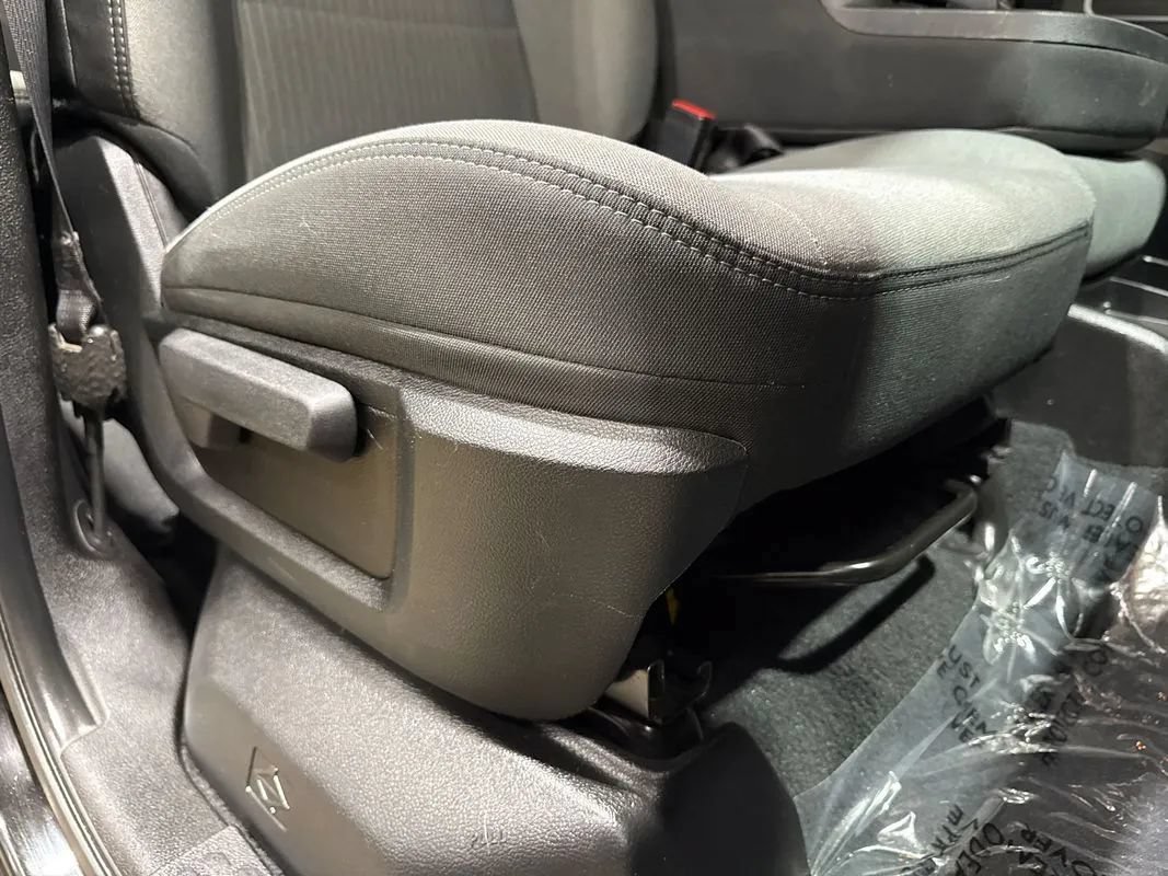 Used 2022 RAM 2500 Big Horn AWD/4WD image 77