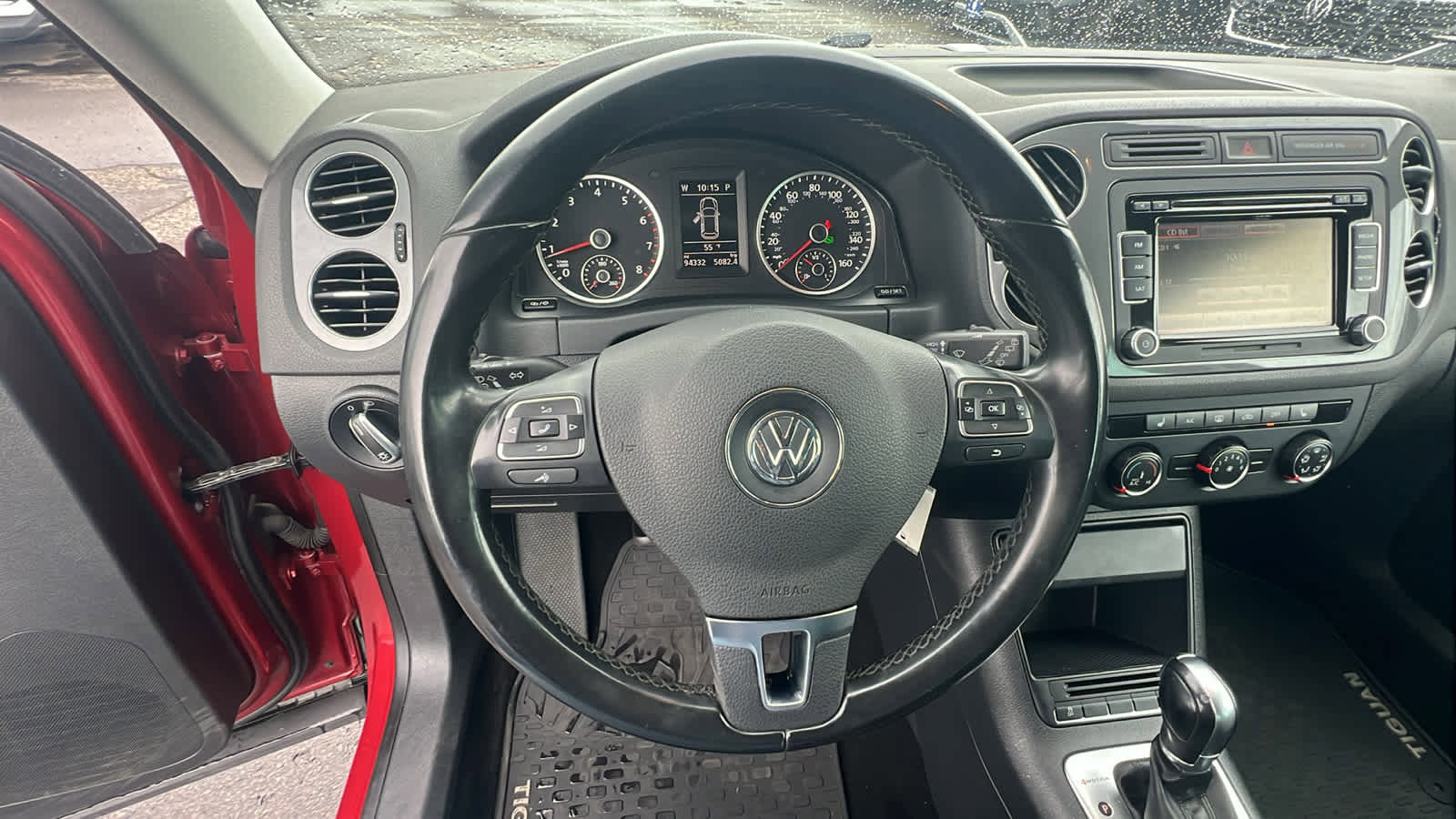 Used 2015 Volkswagen Tiguan SE AWD/4WD image 10