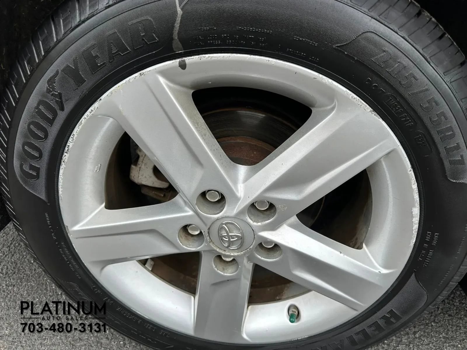 Used 2014 Toyota Camry SE FWD image 21