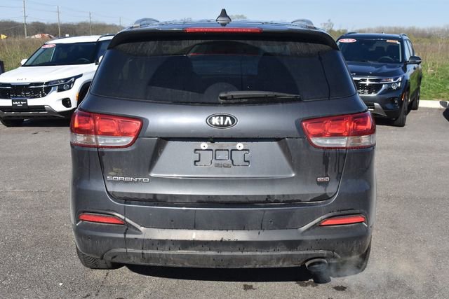 Used 2018 Kia Sorento LX FWD image 4