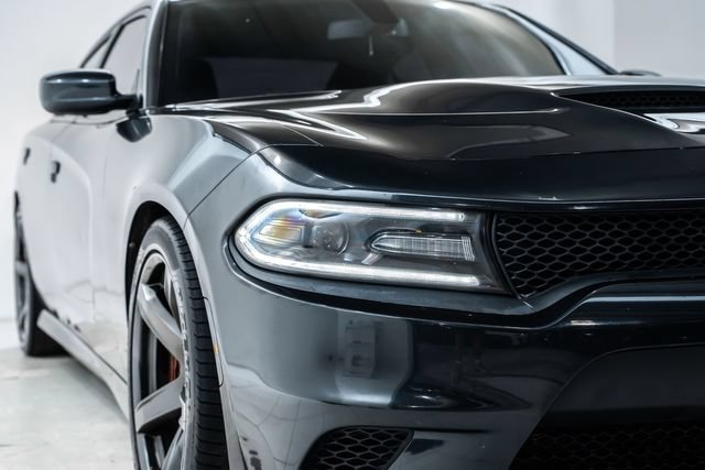 Used 2018 Dodge Charger SRT Hellcat w/ Harman/Kardon Audio Group RWD image 12