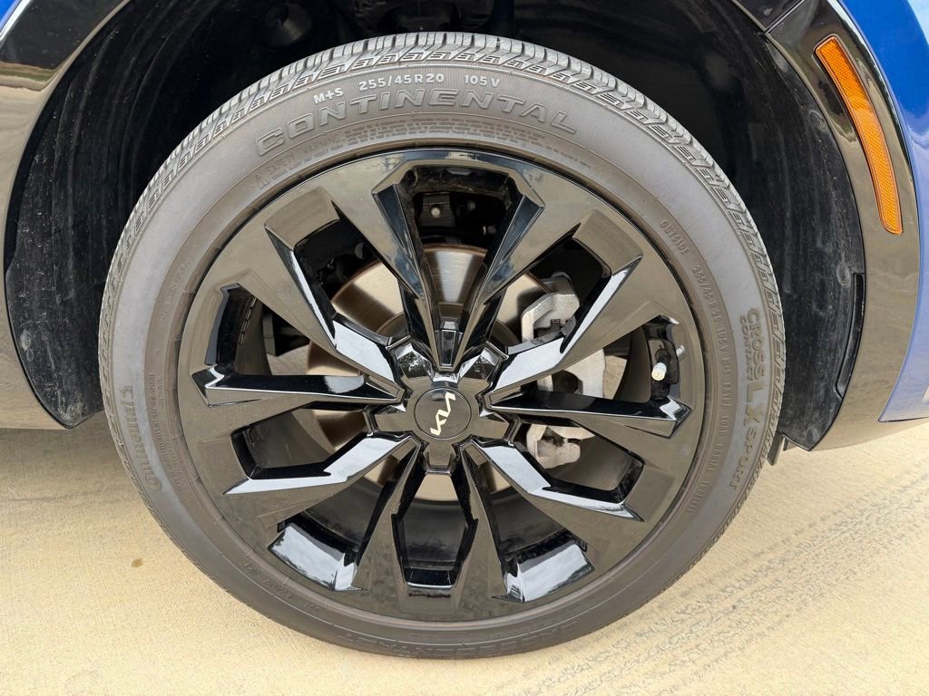 Used 2023 Kia Sorento SX image 9