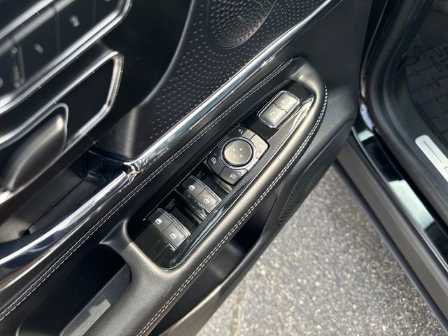 Used 2024 Lincoln Corsair FWD image 16