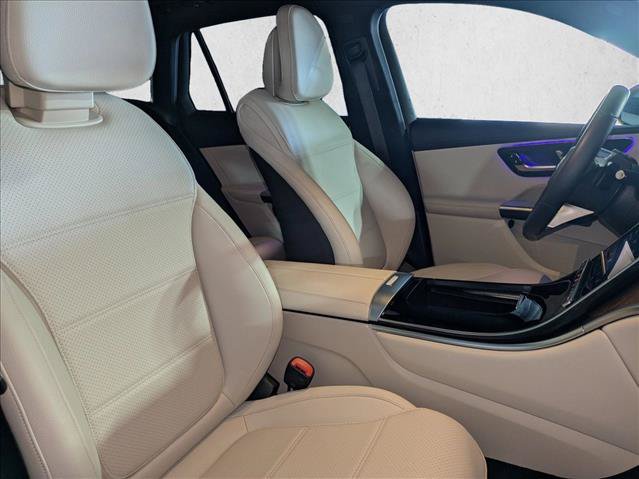 Certified 2024 Mercedes-Benz GLC 300 image 23