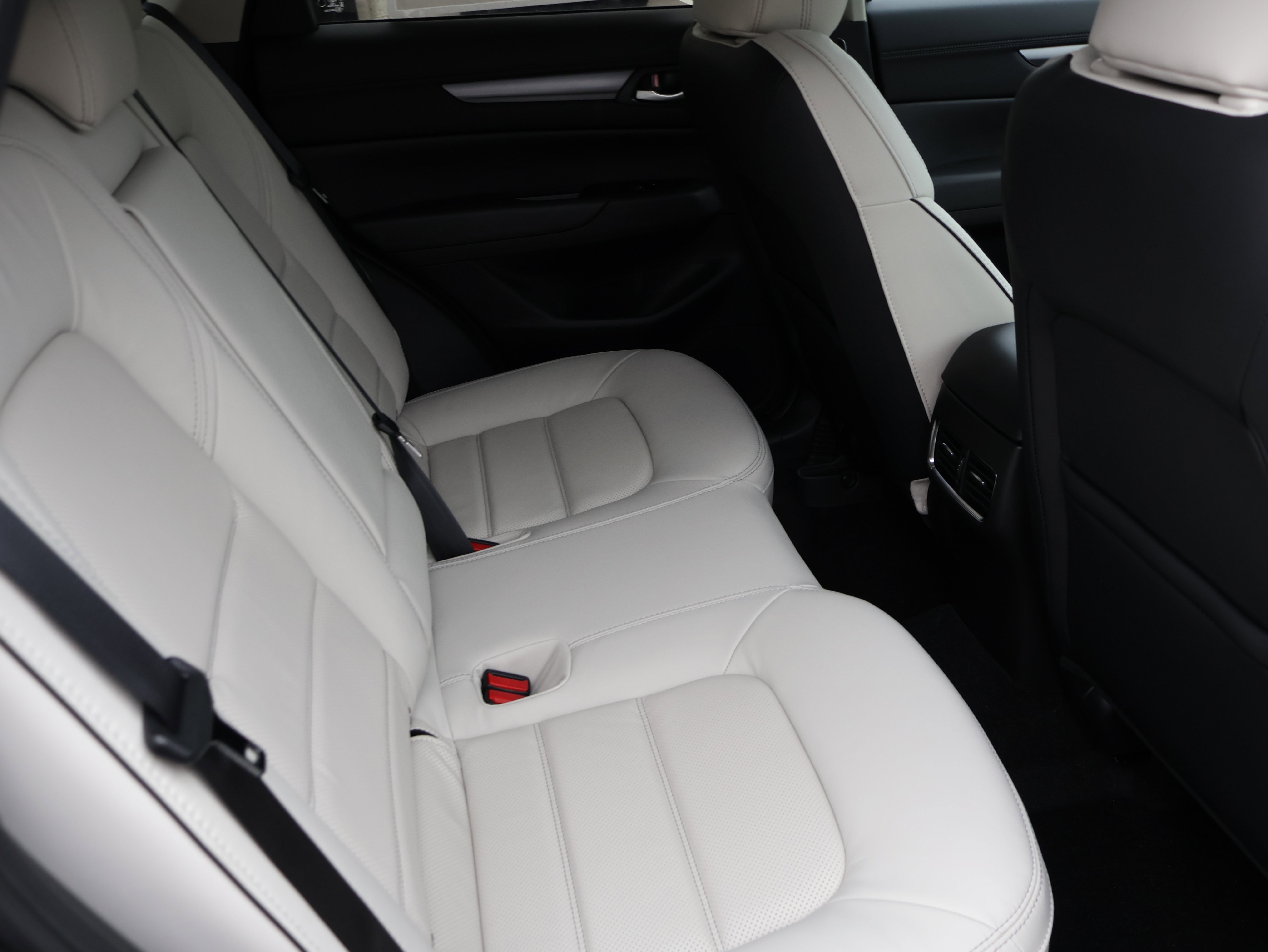 New 2025 MAZDA CX-5 AWD 2.5 S w/ Preferred Package image 14