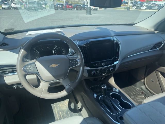 Used 2019 Chevrolet Traverse LT w/ LT Premium Package image 12
