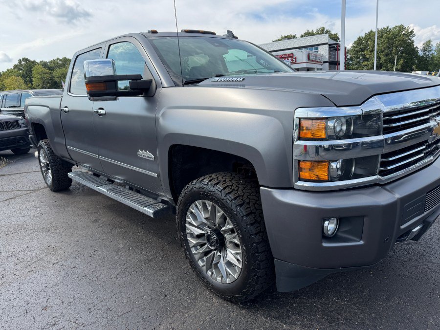 Used 2016 Chevrolet Silverado 2500 High Country w/ High Country Premium Package AWD/4WD image 12