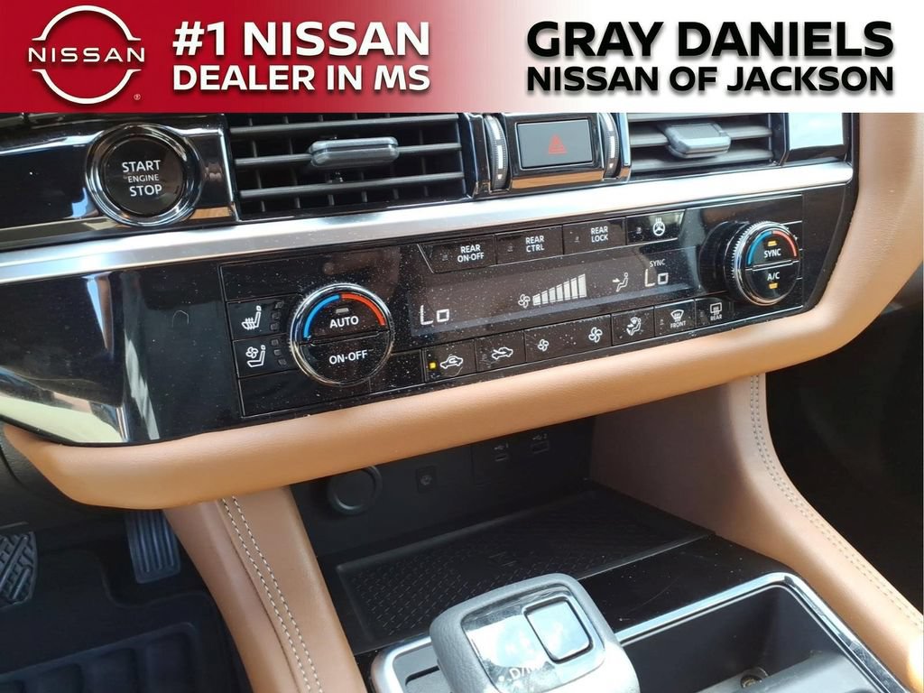Certified 2025 Nissan Pathfinder Platinum w/ Cargo Package FWD image 19