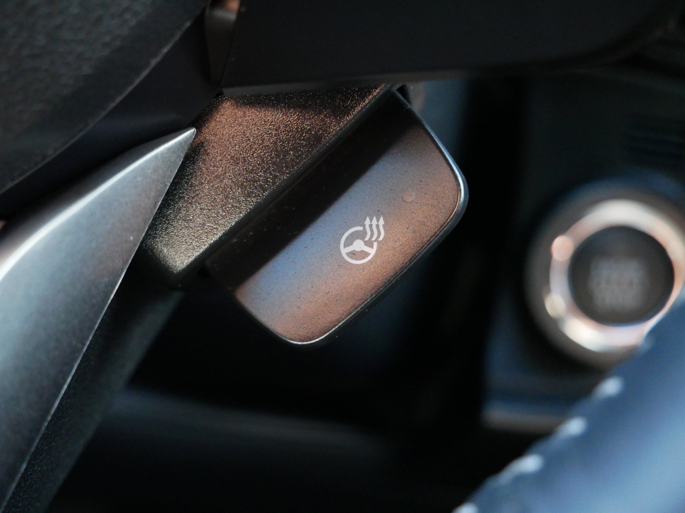 Used 2025 Subaru Outback Touring XT w/ Popular Package #2 image 30