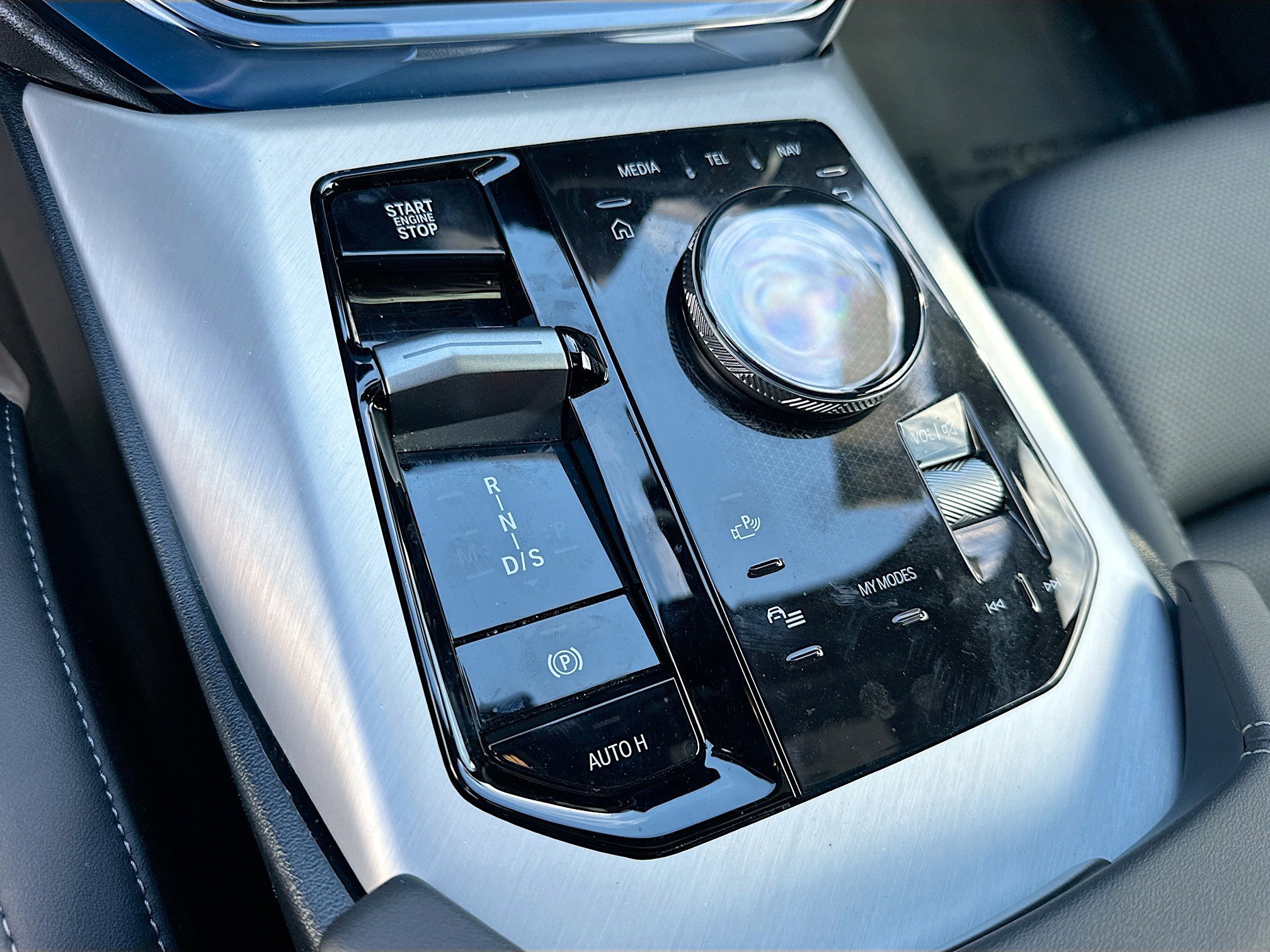 Used 2025 BMW X3 xDrive30i image 16