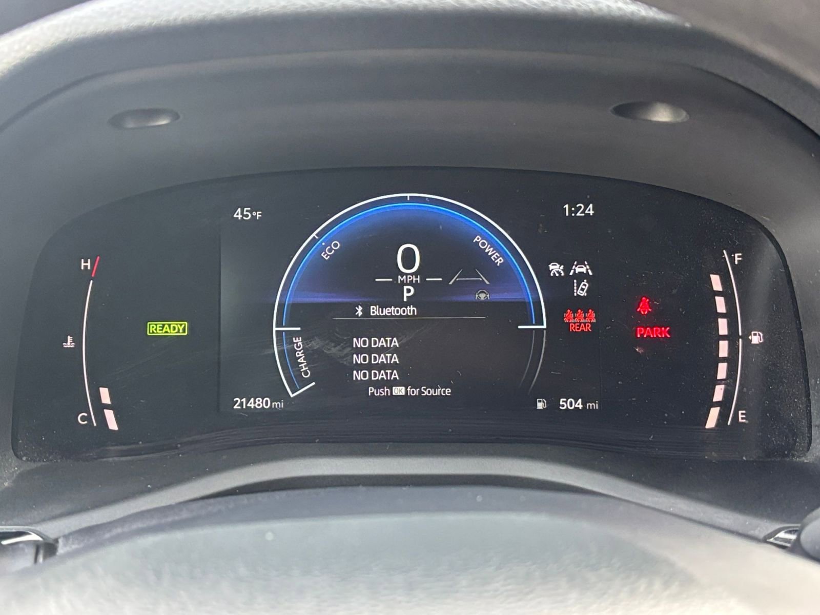 Used 2025 Toyota Camry LE image 36