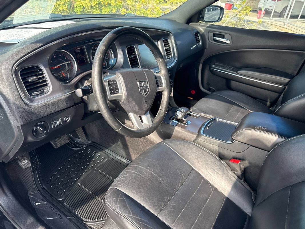 Used 2014 Dodge Charger SXT Plus AWD/4WD image 8