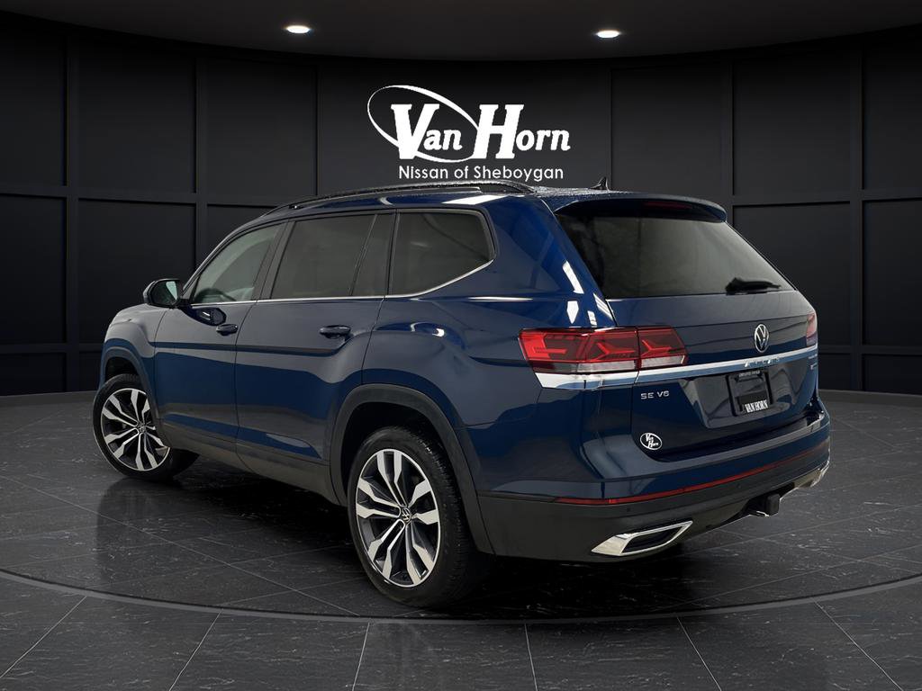 Used 2022 Volkswagen Atlas SE w/ Panoramic Sunroof Package image 3