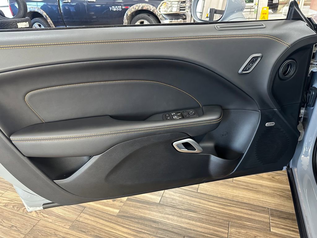 Used 2022 Dodge Challenger R/T Scat Pack image 12