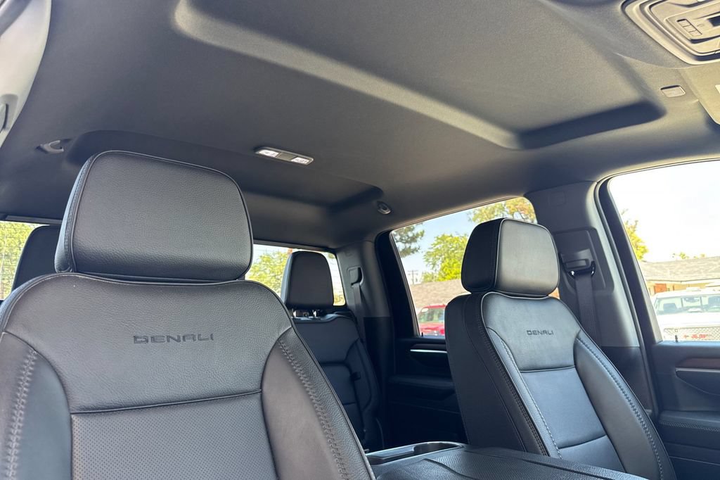 Used 2025 GMC Sierra 2500 Denali w/ Max Trailering Package AWD/4WD image 16