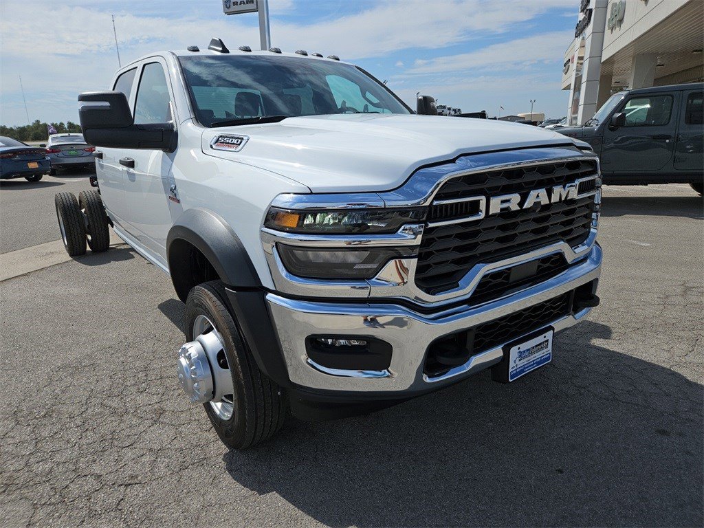 New 2026 RAM 5500 Tradesman w/ Chrome Appearance Group image 10