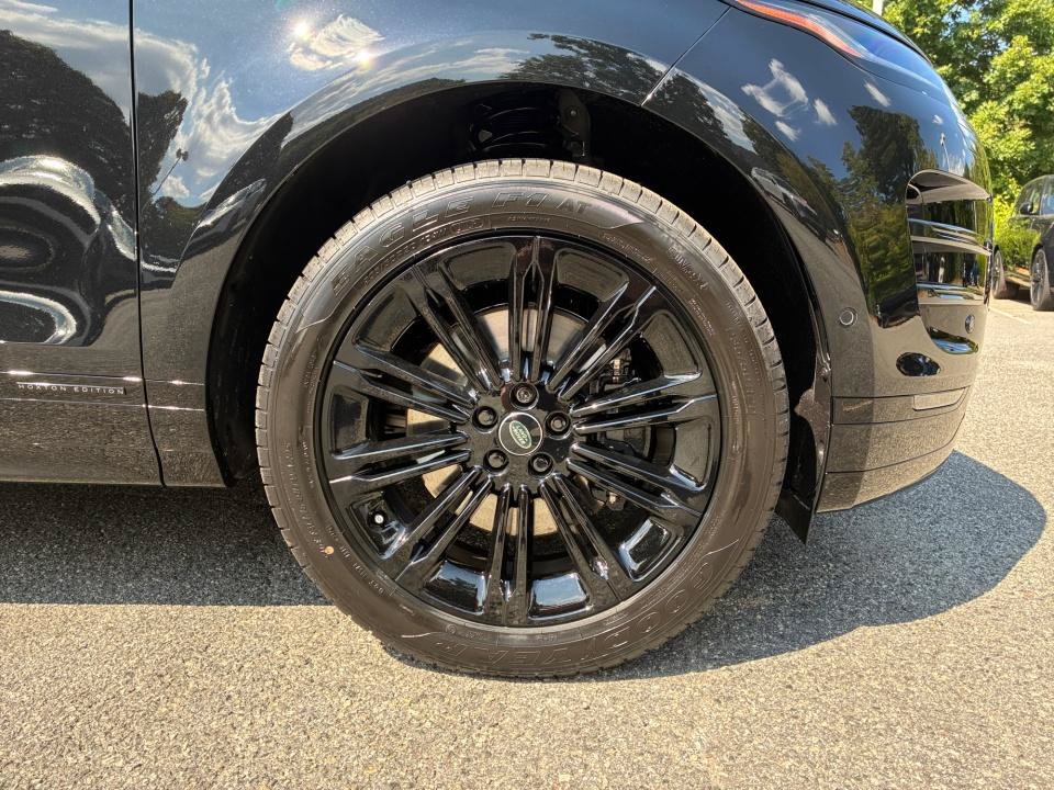 New 2026 Land Rover Range Rover Evoque Hoxton AWD/4WD image 25