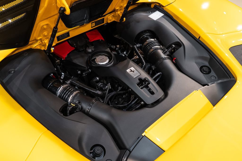 Certified 2023 Ferrari F8 Tributo RWD image 36