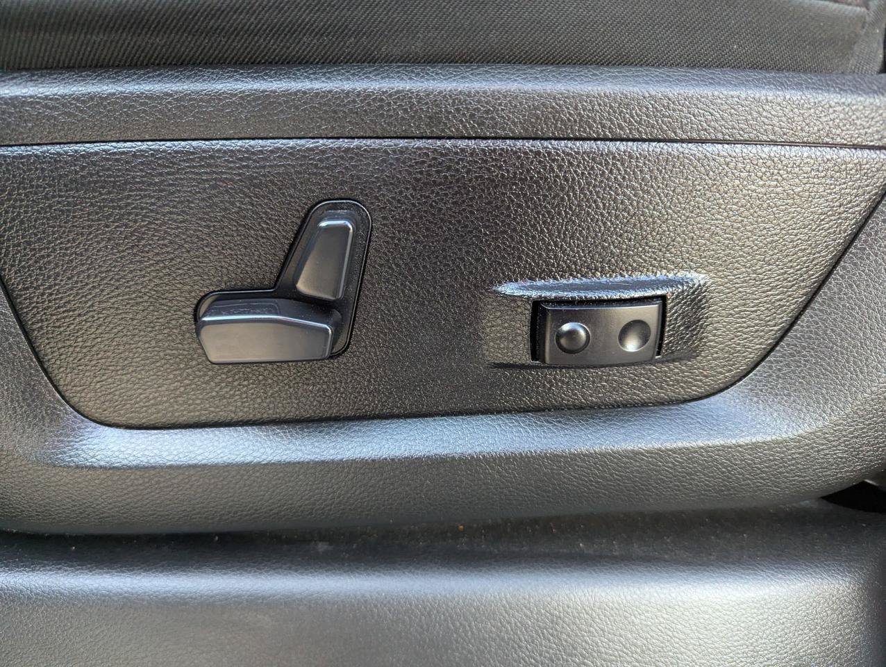 Used 2024 RAM 2500 Laramie AWD/4WD image 12
