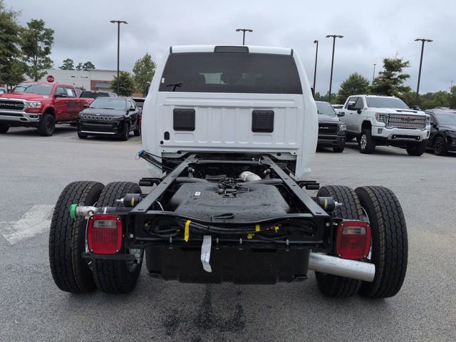 New 2026 RAM 4500 4x4 Crew Cab DRW image 5