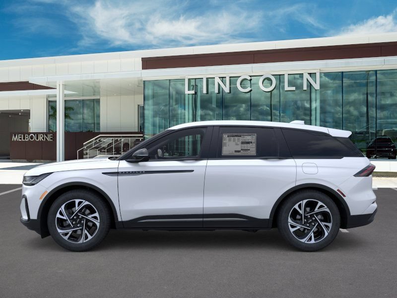New 2025 Lincoln Nautilus Premier w/ Jet Appearance Package AWD/4WD image 3