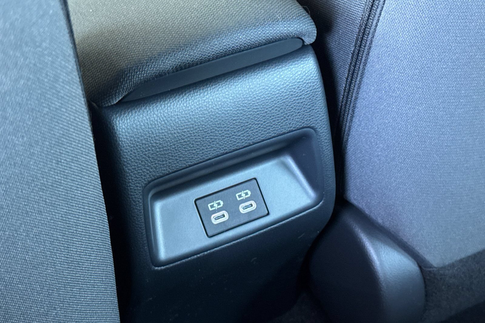 New 2026 Toyota Corolla SE FWD image 15
