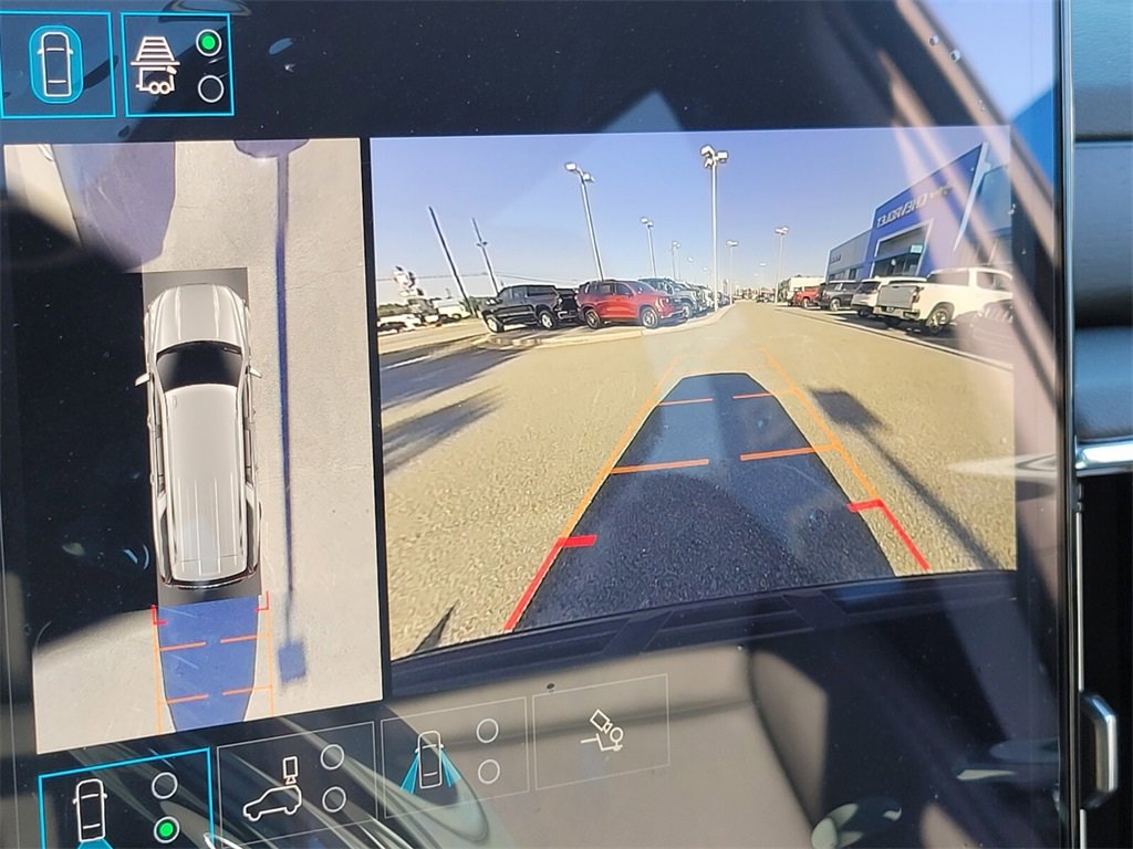 New 2025 GMC Yukon XL Denali w/ Sun & Power Step Package image 23