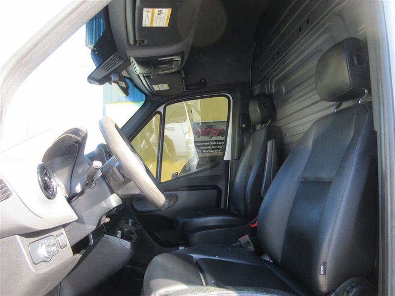 Used 2021 Freightliner Sprinter 2500 image 15