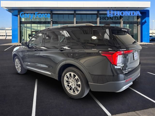 Used 2026 Ford Explorer Platinum AWD/4WD image 3