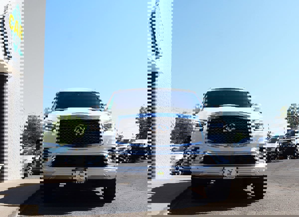 Used 2022 INFINITI QX80 Luxe w/ All-Season Package image 17