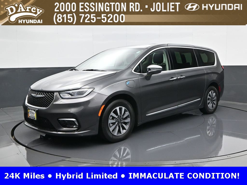Used 2022 Chrysler Pacifica Limited