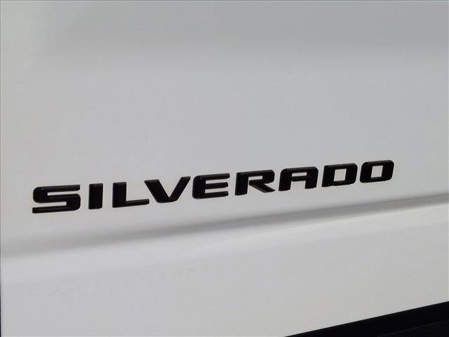 Used 2019 Chevrolet Silverado 1500 Custom w/ Custom Convenience Package RWD image 30