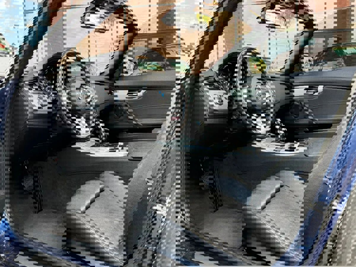 Used 2014 BMW Z4 sDrive35i RWD image 38