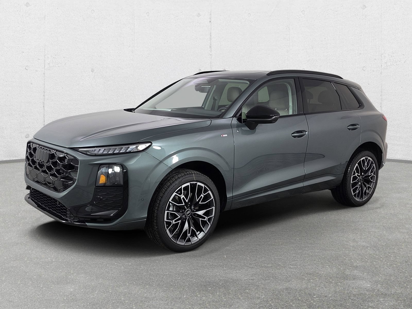 New 2026 Audi Q3 quattro 2.0T AWD/4WD image 3