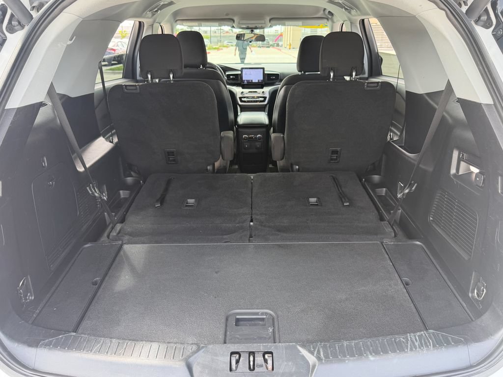 Used 2020 Ford Explorer XLT AWD/4WD image 33