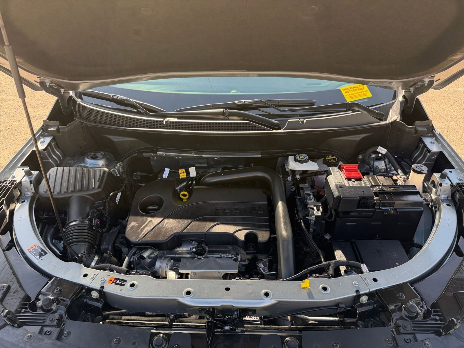 Used 2025 Chevrolet Equinox LT image 31