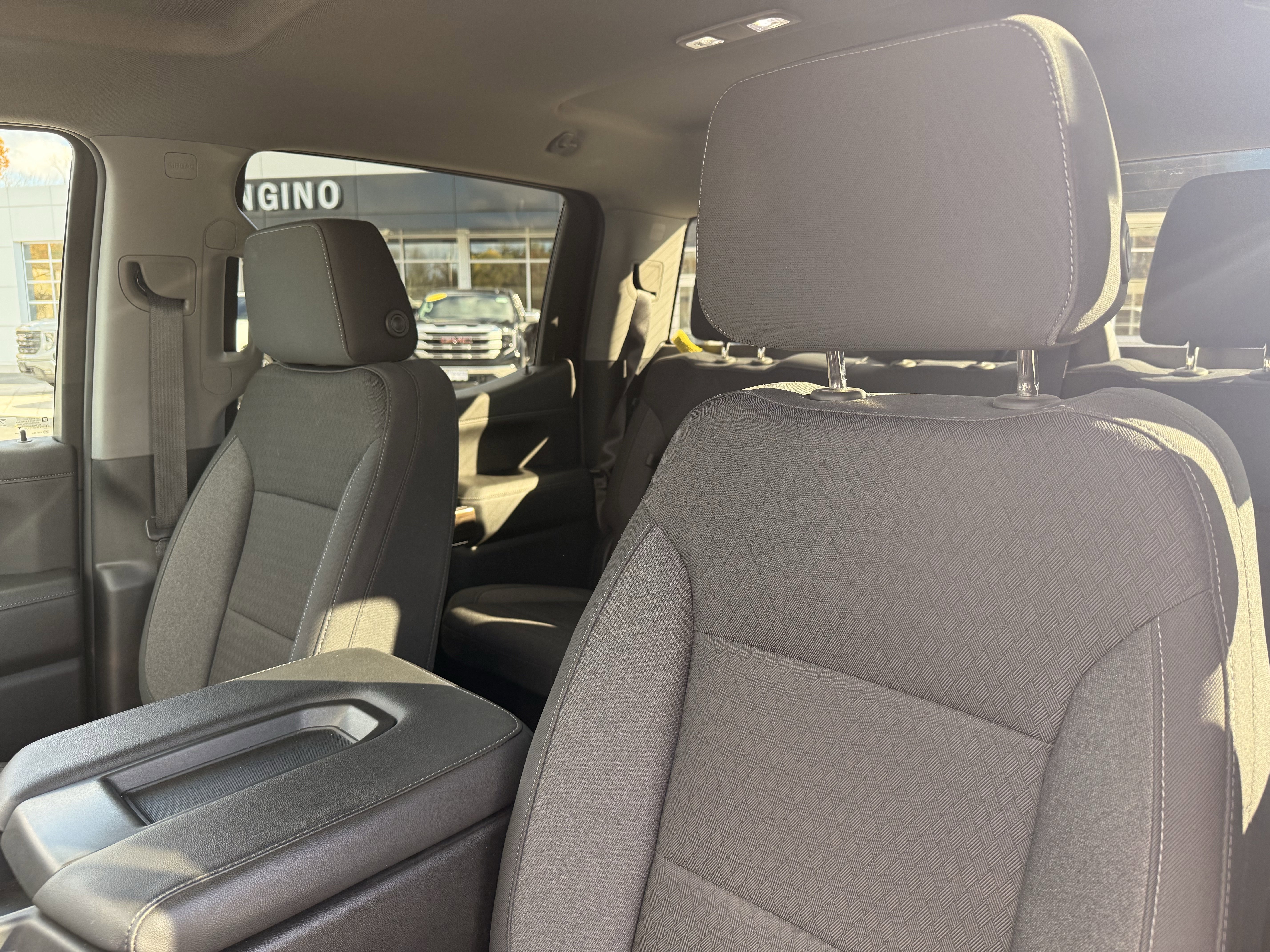 Certified 2020 Chevrolet Silverado 1500 LT Trail Boss w/ Convenience Package image 12