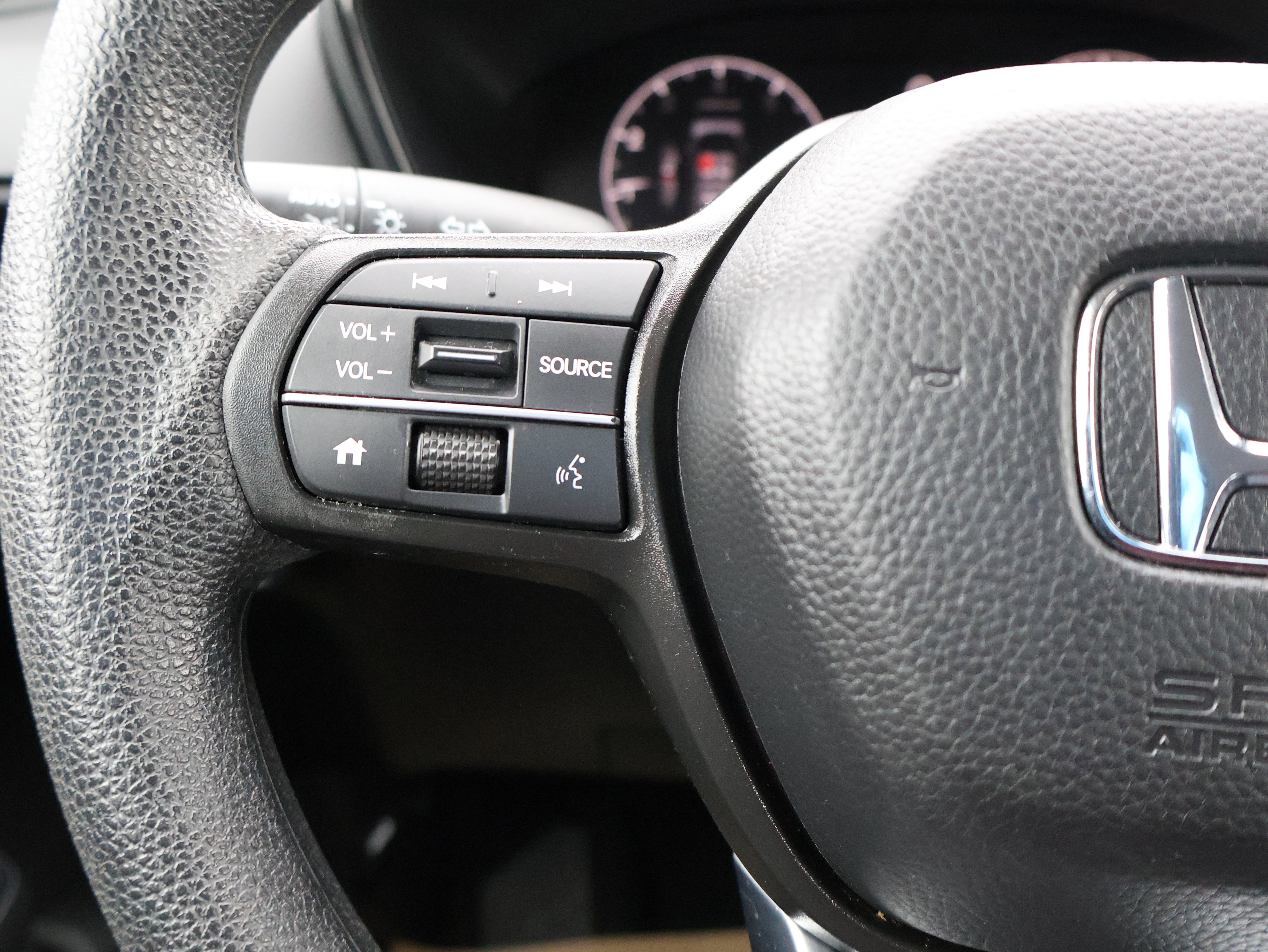 Used 2024 Honda CR-V LX image 33