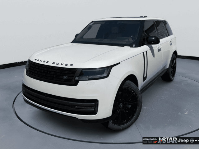 Used 2025 Land Rover Range Rover SE AWD/4WD image 1