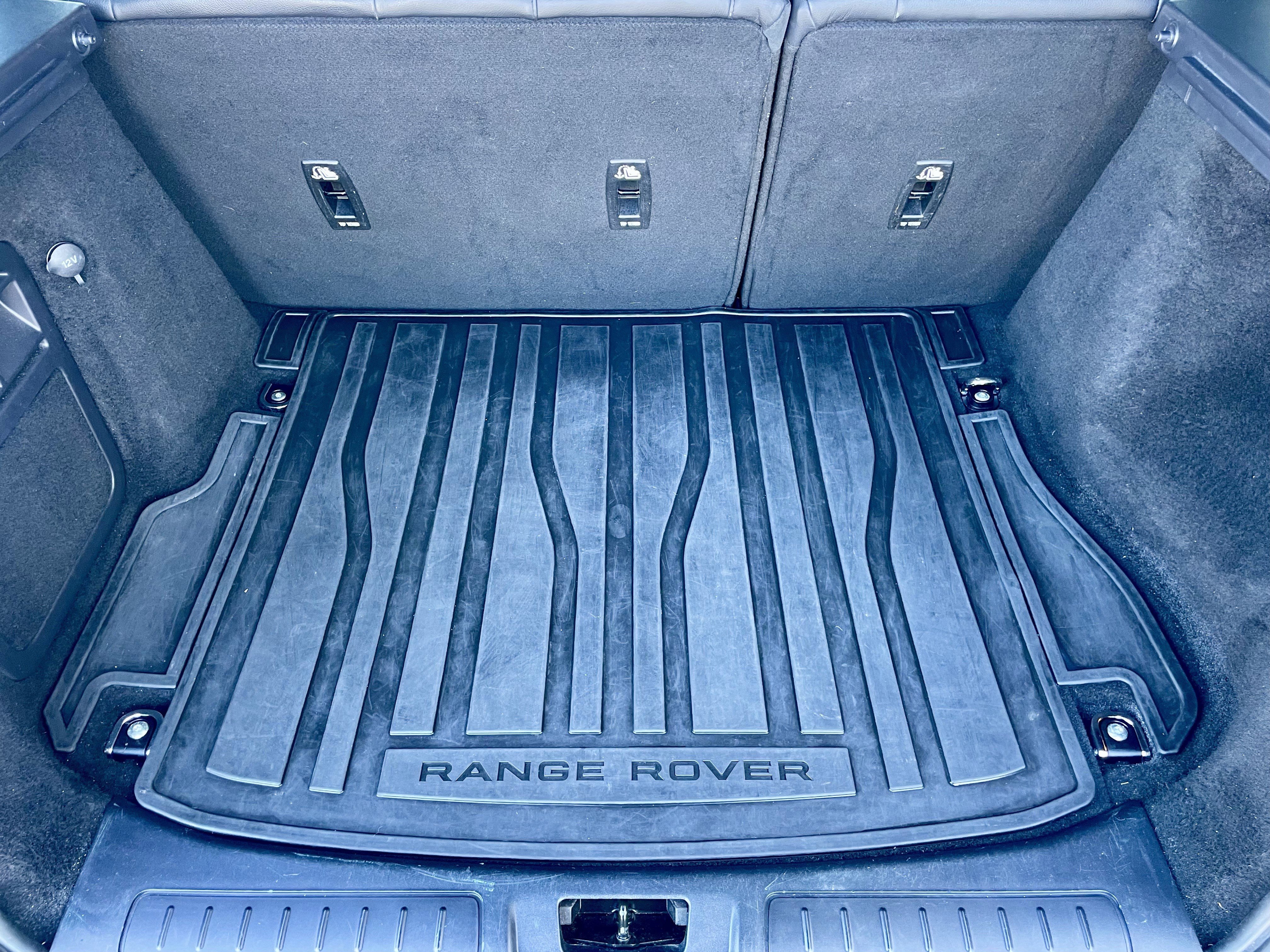Used 2017 Land Rover Range Rover Evoque SE image 33